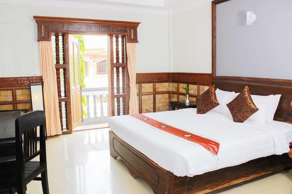 160 Angkor Villa Siem Reap Exterior photo