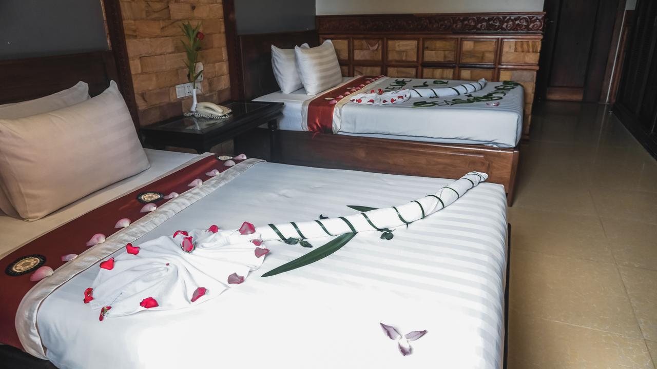 160 Angkor Villa Siem Reap Exterior photo