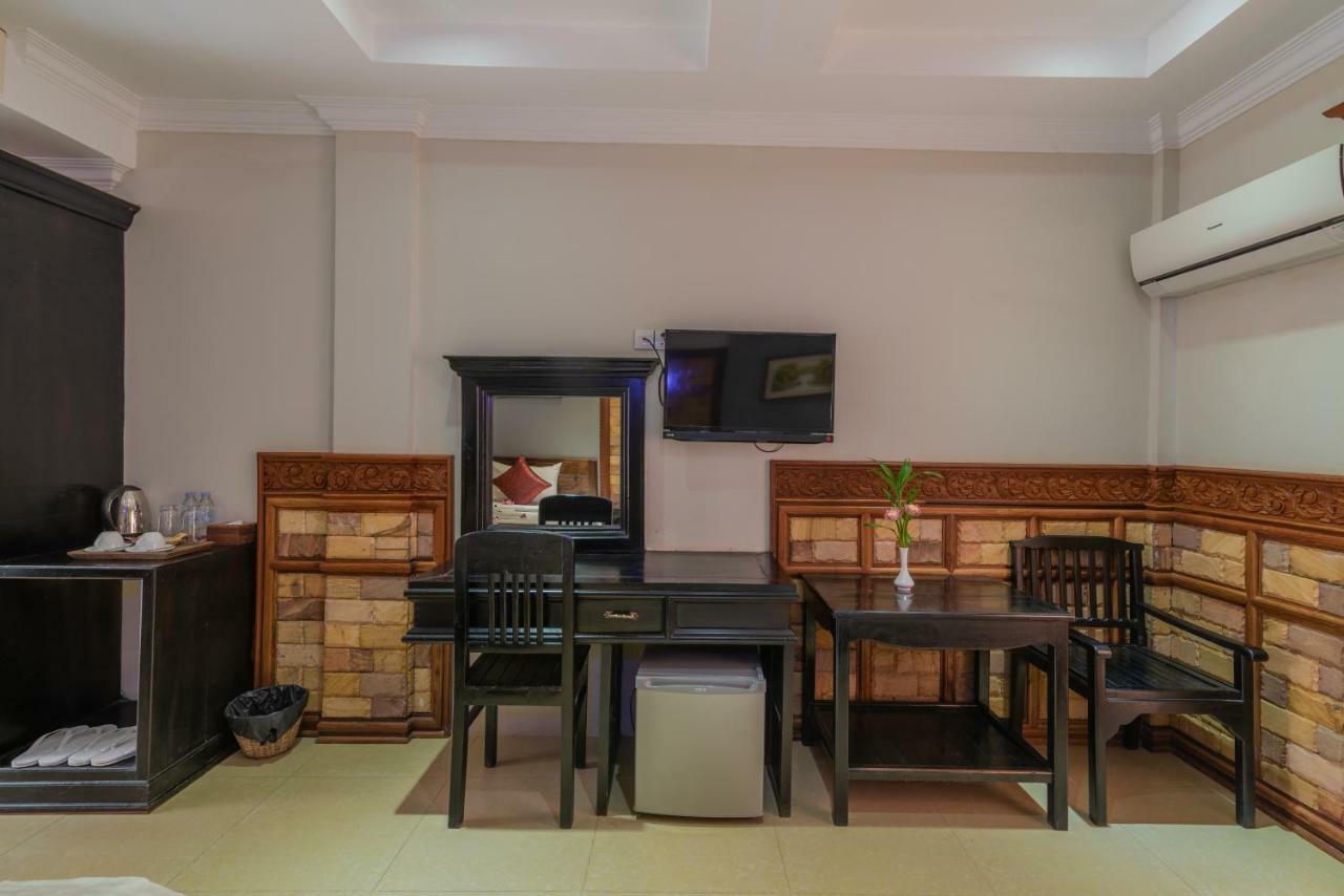 160 Angkor Villa Siem Reap Exterior photo